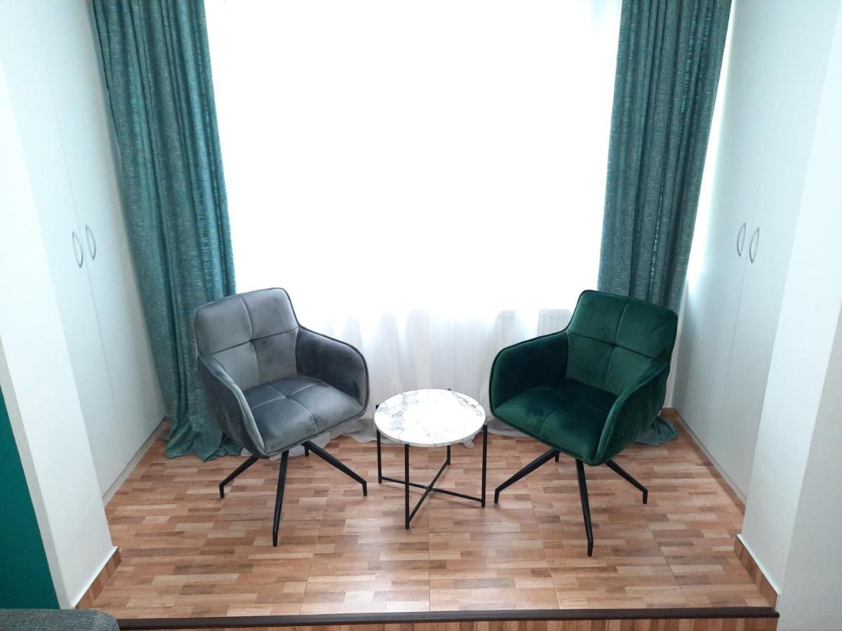Cozy Three Rooms Apartment Cluj-Napoca Exterior foto